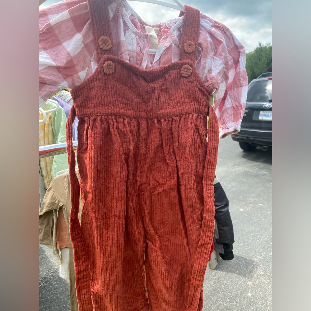 Baby girl corduroy overalls and blouse set